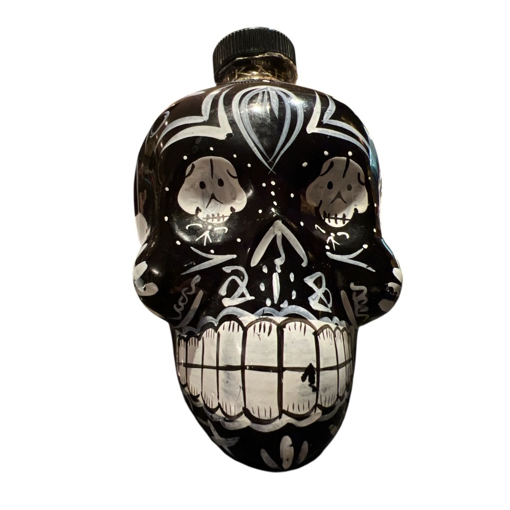 VTG KAH Tequila Hand Painted Ceramic Skull Bottle Day of the Dead Black White - Picture 2 of 7